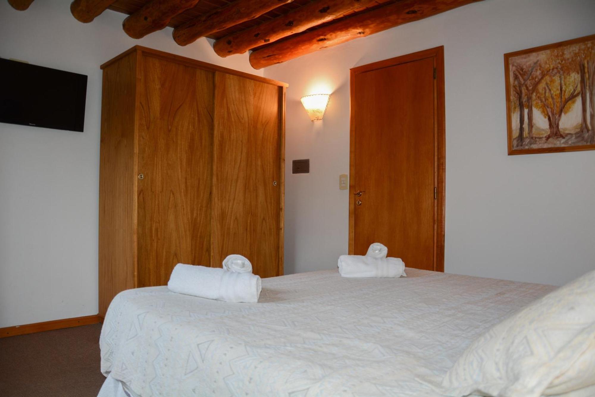 Apart Hotel Del Pellin San Martín de los Andes 外观 照片