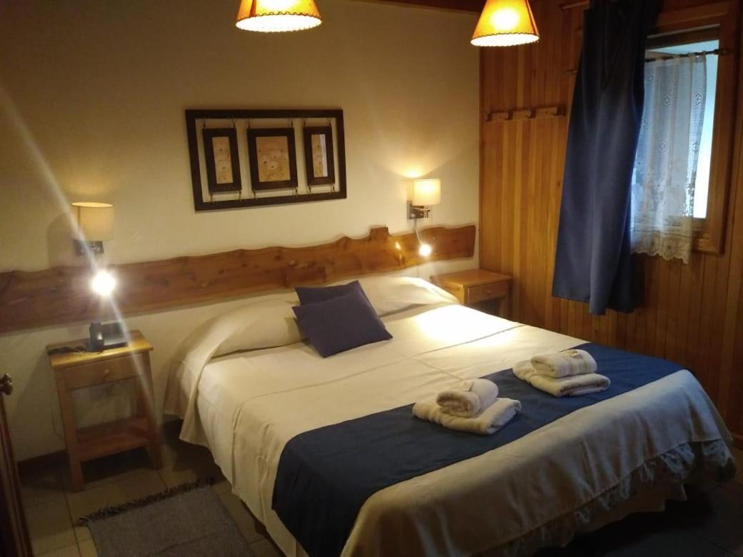 Apart Hotel Del Pellin San Martín de los Andes 外观 照片