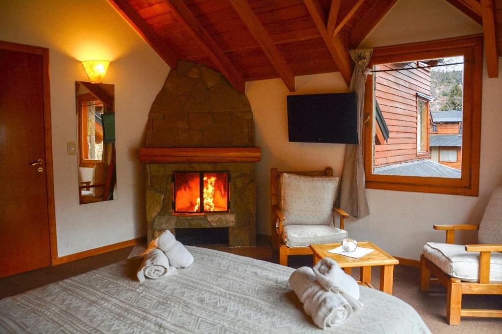 Apart Hotel Del Pellin San Martín de los Andes 外观 照片