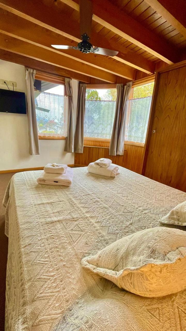 Apart Hotel Del Pellin San Martín de los Andes 外观 照片