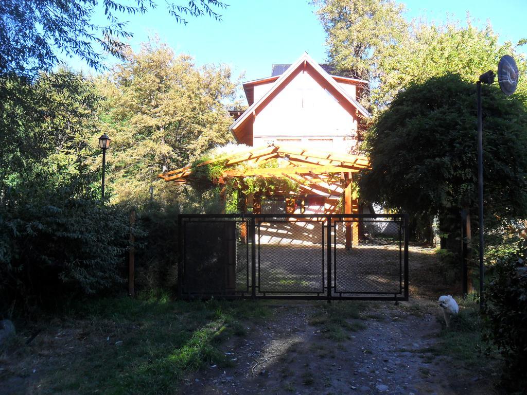 Apart Hotel Del Pellin San Martín de los Andes 外观 照片