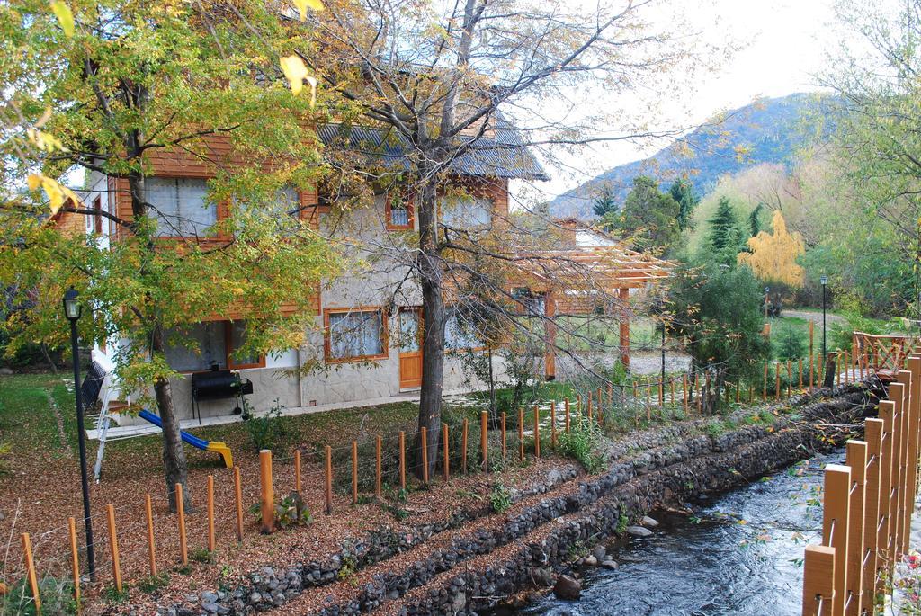Apart Hotel Del Pellin San Martín de los Andes 外观 照片
